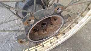 Front Wheel Hub Spokes Rim off a Husqvarna WR400 WR 400 1986 86