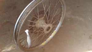Front Wheel Hub Spokes Rim off a Kawasaki KX250 KX 250 125 1993 93