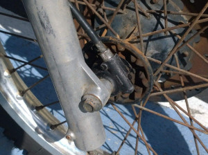 Front Axle Wheel Spindle Shaft Bolt for Kawasaki KLR650 KLR 650 1989 89