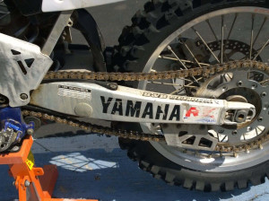 Swingarm Rear Suspension Swing Pivot Arm for Yamaha YZ450F YZ 450 F YZF 2005 05