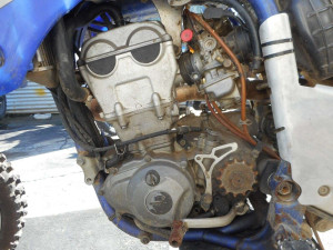 YAMAHA YZ250F Center Crank Case Centre Case YZ250 F YZ 250 250F 2001 - 05