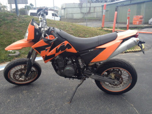 KTM 640LC4 640 LC4 05 Motard Fuel Petrol Gas Tank