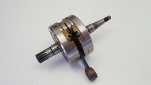 Crankshaft Assembly Yamaha YZ125 2002 YZ 125 01-04 Crank Step Down Seal