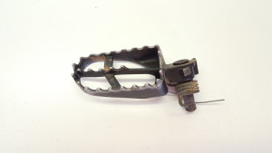 Left Footpeg Yamaha YZ426 YZ 426 Foot Peg Rest 2002?