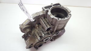 HUSABERG FE450 2004 Crank cases Crankcase Bottom end Engine case 04
