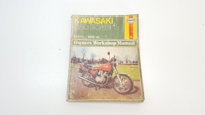Owner's Manual Kawasaki 650 FOUR 1976 Appears First Edition