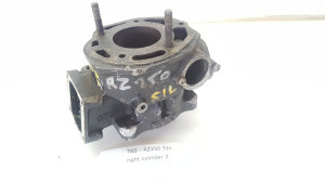 Right Cylinder Barrel Yamaha RZ250 RD250 RD 250 51L Jug Pot Bore
