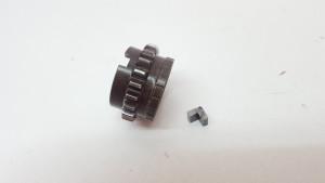 Cam Chain Drive Sprocket Suzuki DR600S 1985 DR 600 R S 84-89