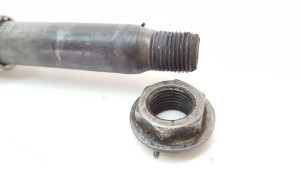 Front Axle Spindle Shaft Yamaha YZ250 2001 YZ 125 250 400 426 450 WR 99-01 #683