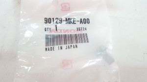 Brand New Genuine Honda Battery Flange Bolt 6x10 (SH) CRF250R CRF450R  2017 2018 CRF 250 450 R RXJ #NHS