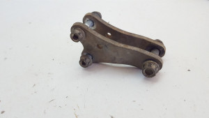 Engine Mount Rear Engine Hangers Suzuki DR-Z400E 2000 DRZ 400 KLX #769