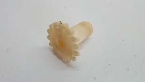 Tachometer Drive Gear Yamaha DT200L 1984 DT 200 L R 84 ?