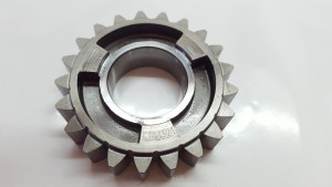 Transmission Gearbox 4th Input Gear Mainshaft 21T KTM 250SX 2003 250 SX 2T #771