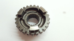 Transmission Gearbox 5th Output Gear Countershaft 25T Honda CRF250R 2006 CRF 250 R #759
