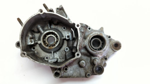 Left Crankcase Cracked but Repairable Yamaha YZ80 1995 YZ 80 95 #790