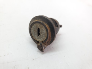 Side Cover Lock (No Key) DT175 1984 DT 175 Yamaha 84-91 #BMDT
