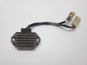 Regulator Rectifier YZ450F 2010 YZ 450 F YZF Yamaha 10-13 #825