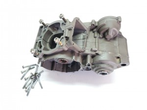 Crank Engine Motor Cases Pair Left & Damaged Right Crankcases 125SX 2009 125 SX KTM 08-12 #LW