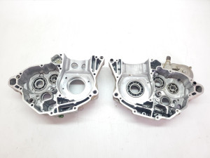 Crankcases Motor Engine Crank Cases Pair KX250F 2014 KX 250 F Kawasaki 11-16 #LW