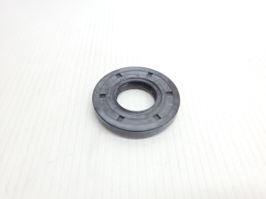 New Kawasaki 1972-1975 Mach IV Oil Seal 92050-053 NOS