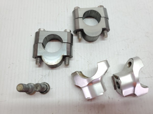 Husqvarna FE501 2015 Handlebar Clamp /  Risers FE 250 350 450 501 13-21 #P54