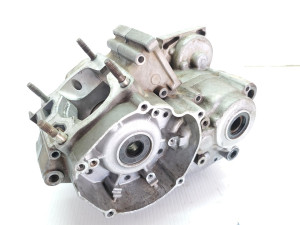 Yamaha YZ125 2002 Crank Cases Crankcase Pair YZ 125 02-04  #860