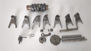 Selector Forks Drum Gear Shift Suzuki RGV250 RGV 250 Aprrox 90-92