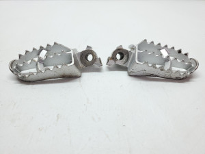 Husqvarna TE250 2010 Foot Pegs TE TC 250 10-12 + Other Models #859