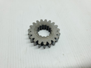Yamaha YZ125 2003 Primary Drive Gear 19-T YZ 125 91-04 #871