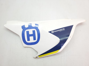 Rear Spoiler Side Cover Left 2019 Husqvarna 701 Supermoto SM Enduro #P76