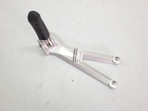 Husqvarna 701 Supermoto 2019 Pillion Foot Pegs Left & Right 16-17 Enduro 16-19  #DES