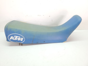KTM Suspected Late 1980-Early 90's ? Seat  #ES